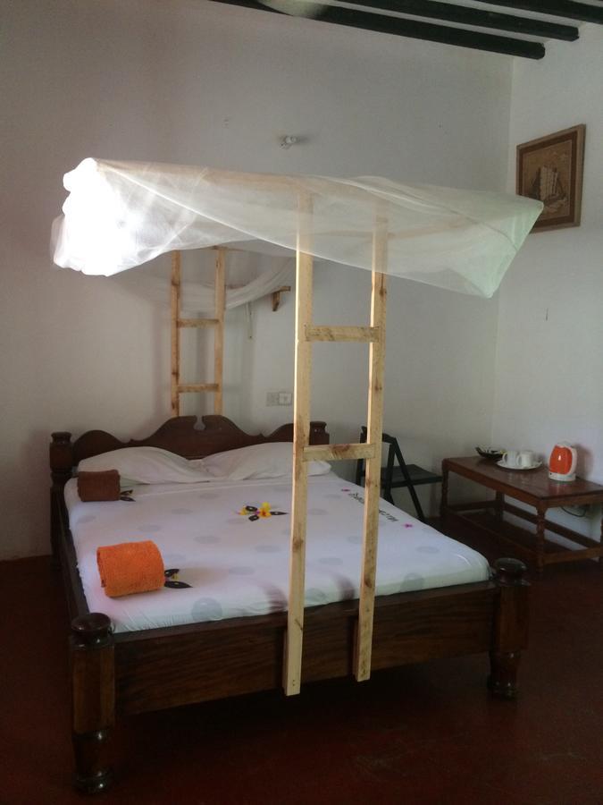 Kicheko Bungalows Nungwi Buitenkant foto